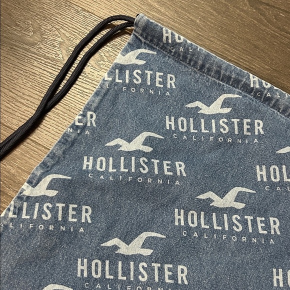 Hollister Denim Blue Logo Drawstring Bag - Picture 2 of 2